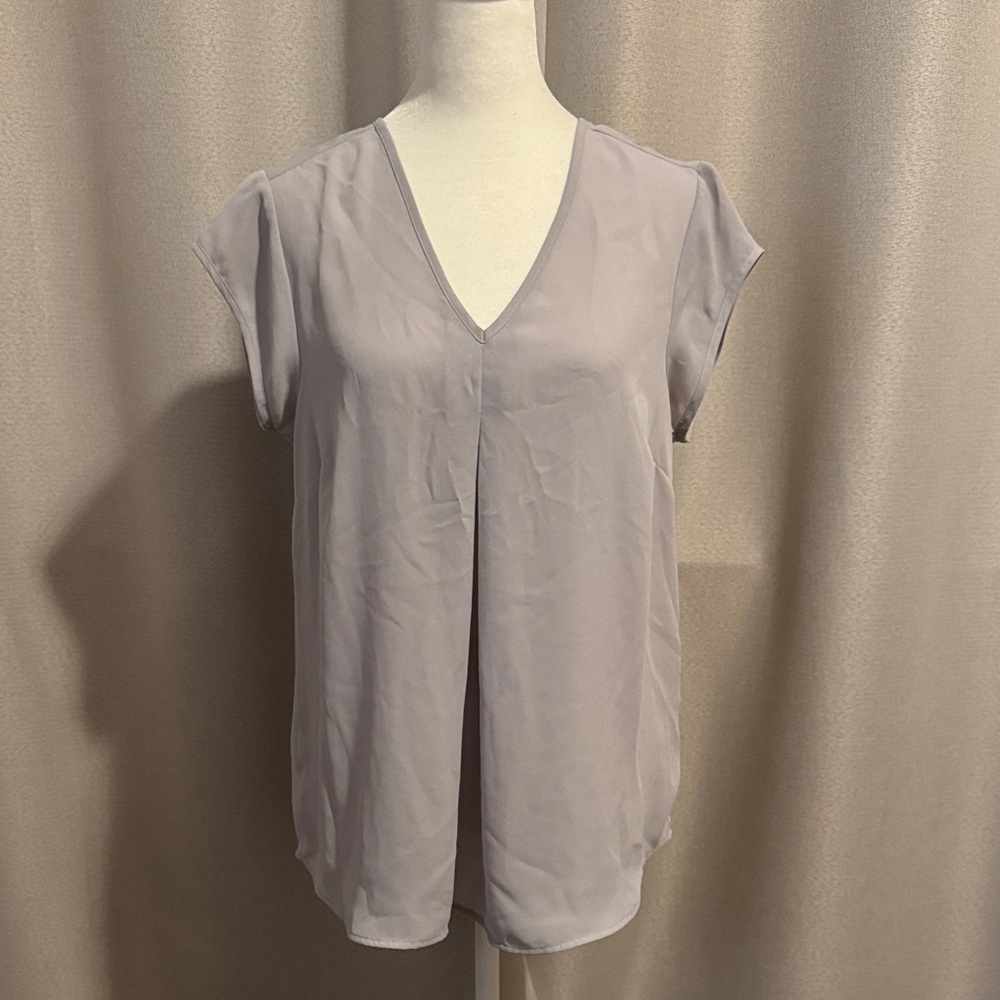 DR2 grey blouse